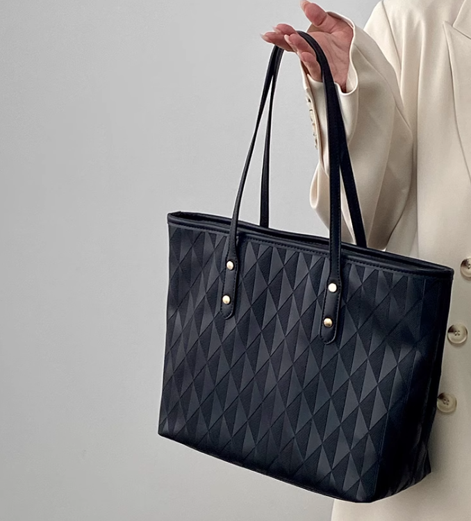 2025 New Style Fashion Leather Bucket Bag